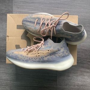 Mens 10.5 Yeezy Boost 380 Mist